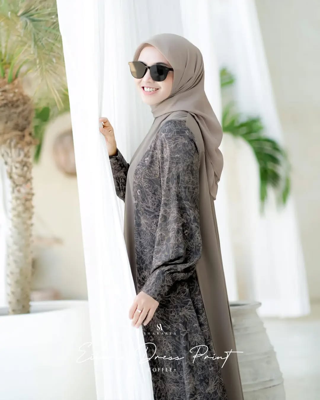 Eilaria Dress Print - Image 3