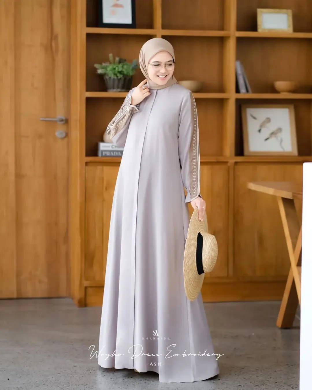 Wayha Dress Embroidery - Image 4