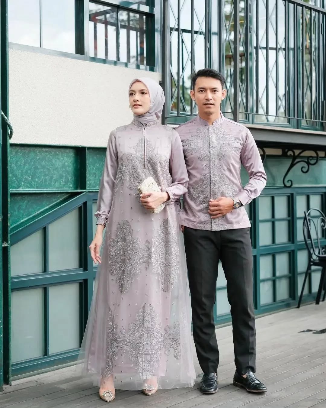 ALMAHIRA SERIES COUPLE - Image 3