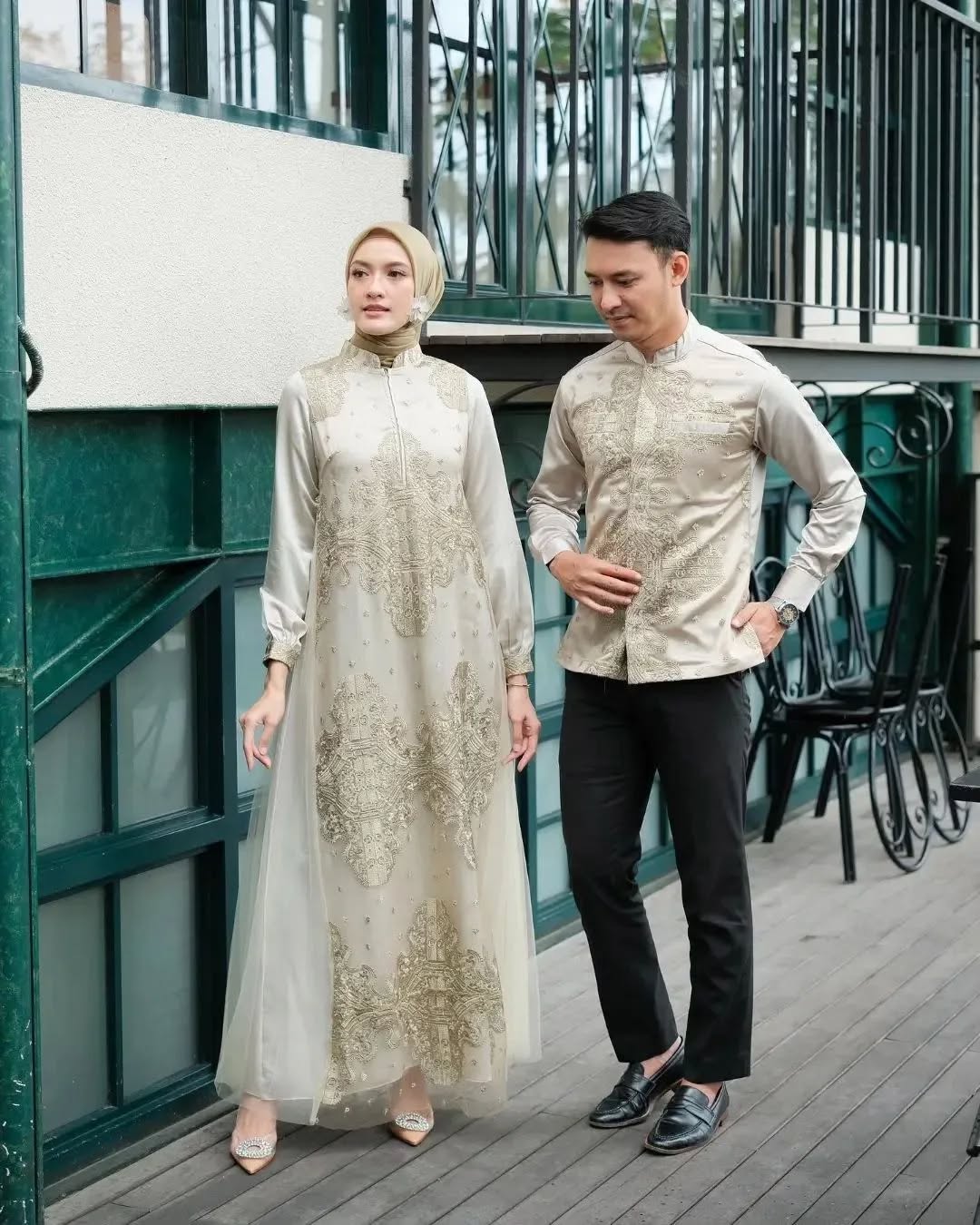 ALMAHIRA SERIES COUPLE - Image 3