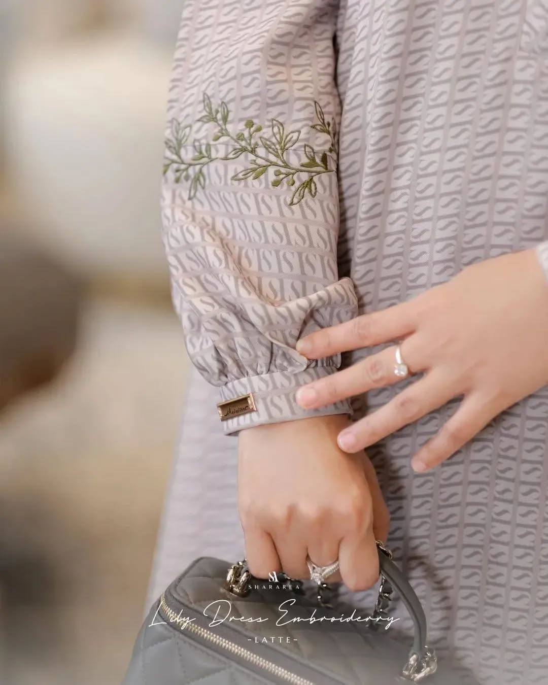 Lily Dress Embroidery - Image 7