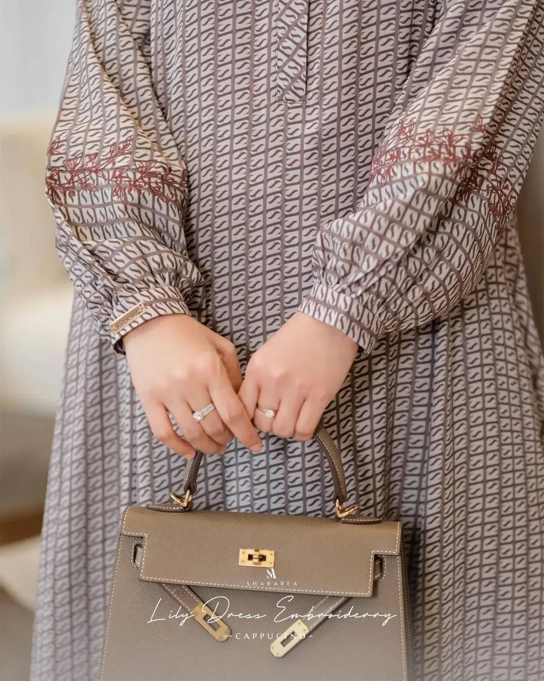 Lily Dress Embroidery - Image 3