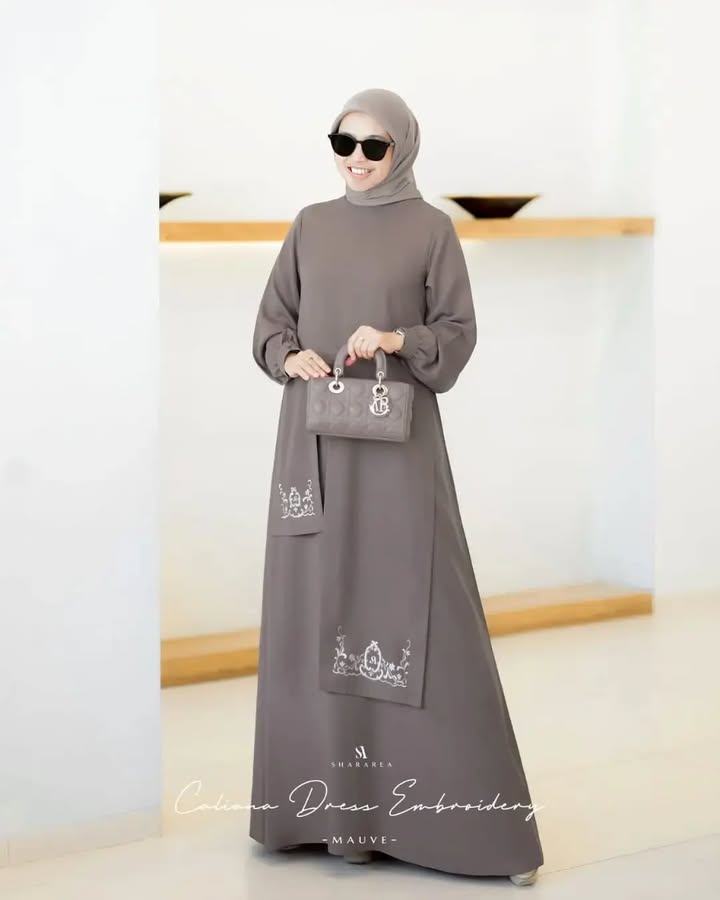 Caliana Dress Embroidery - Image 9