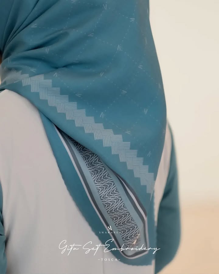 Gita Set Embroidery - Image 19