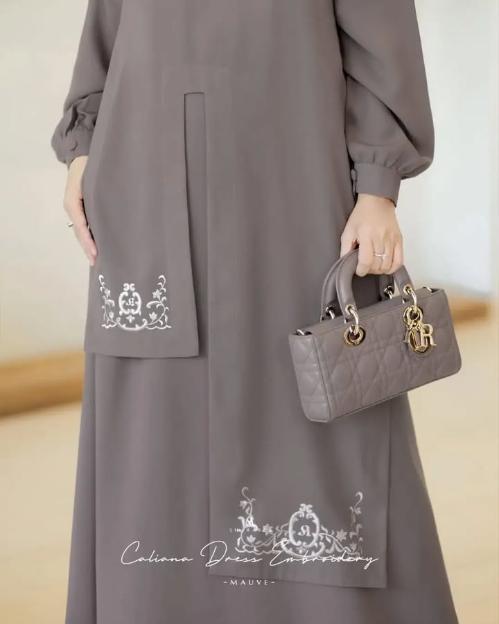 Caliana Dress Embroidery - Image 11