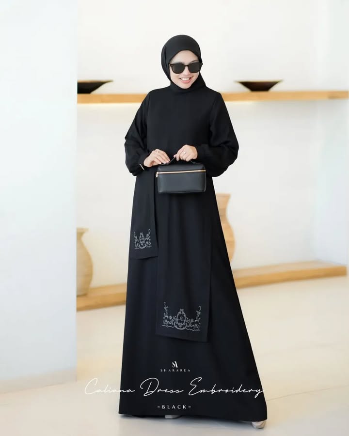 Caliana Dress Embroidery - Image 5