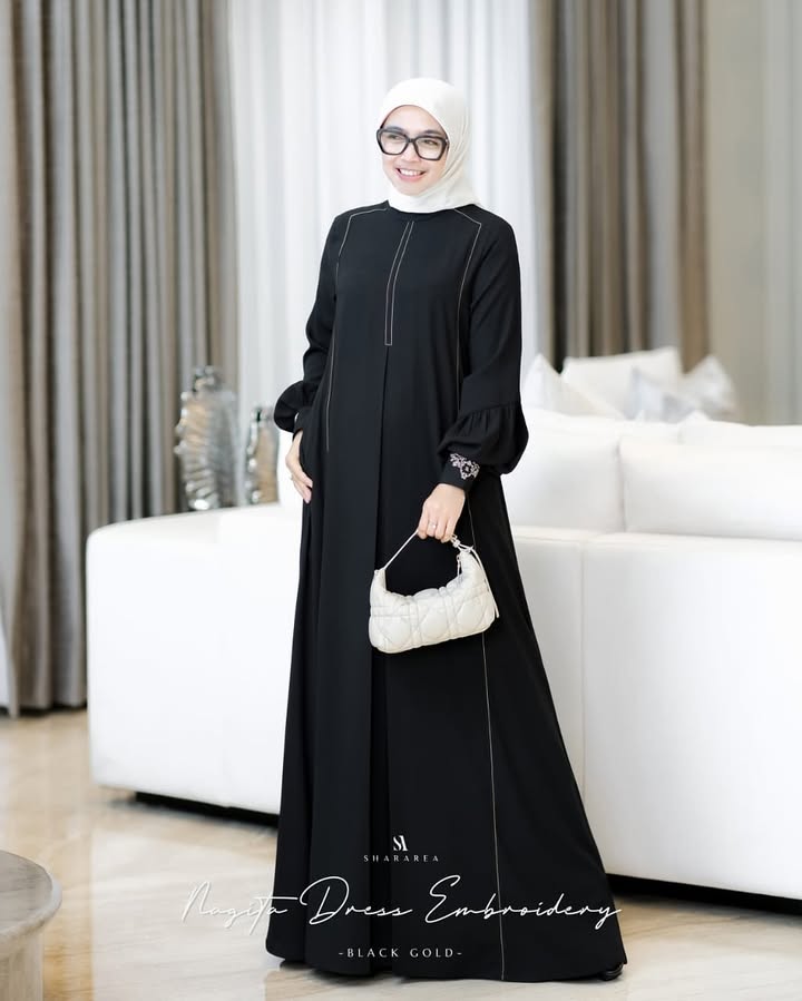 Nagita Dress Embroidery