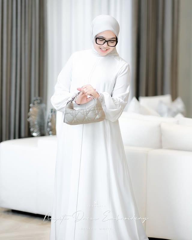 Nagita Dress Embroidery - Image 16