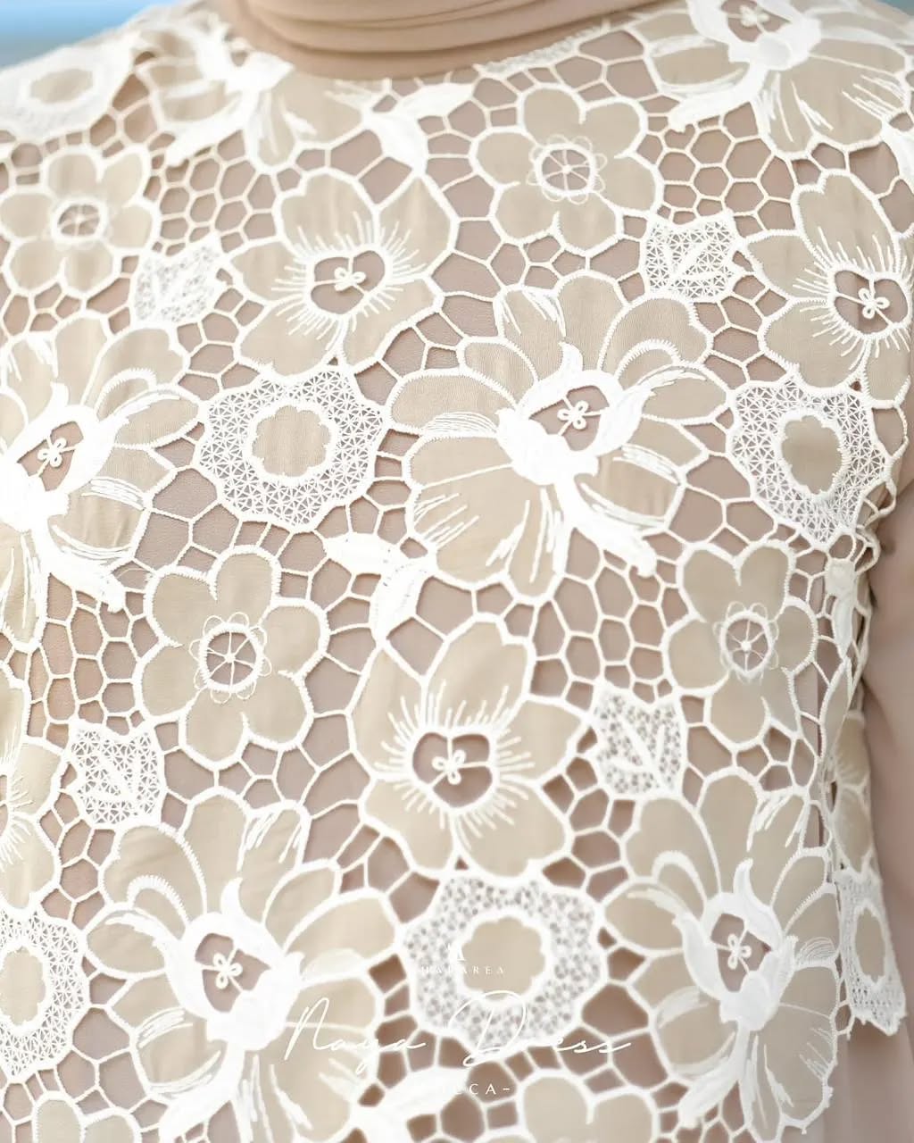 Naya Dress - Image 12