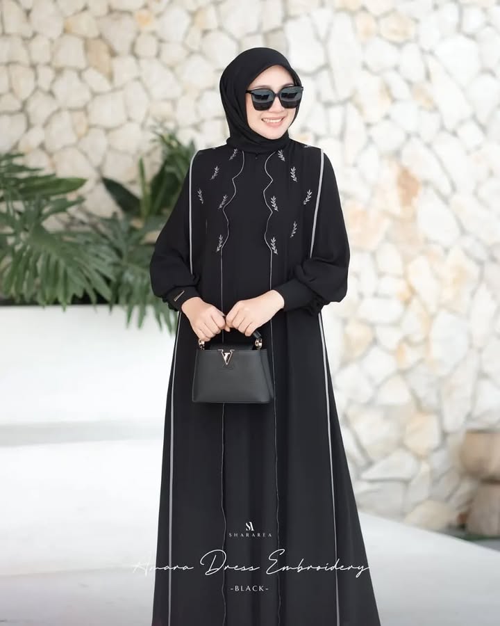 Amara Dress Embroidery - Image 7