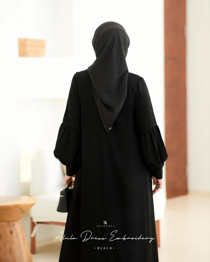 Alula Dress Embroidery - Image 4