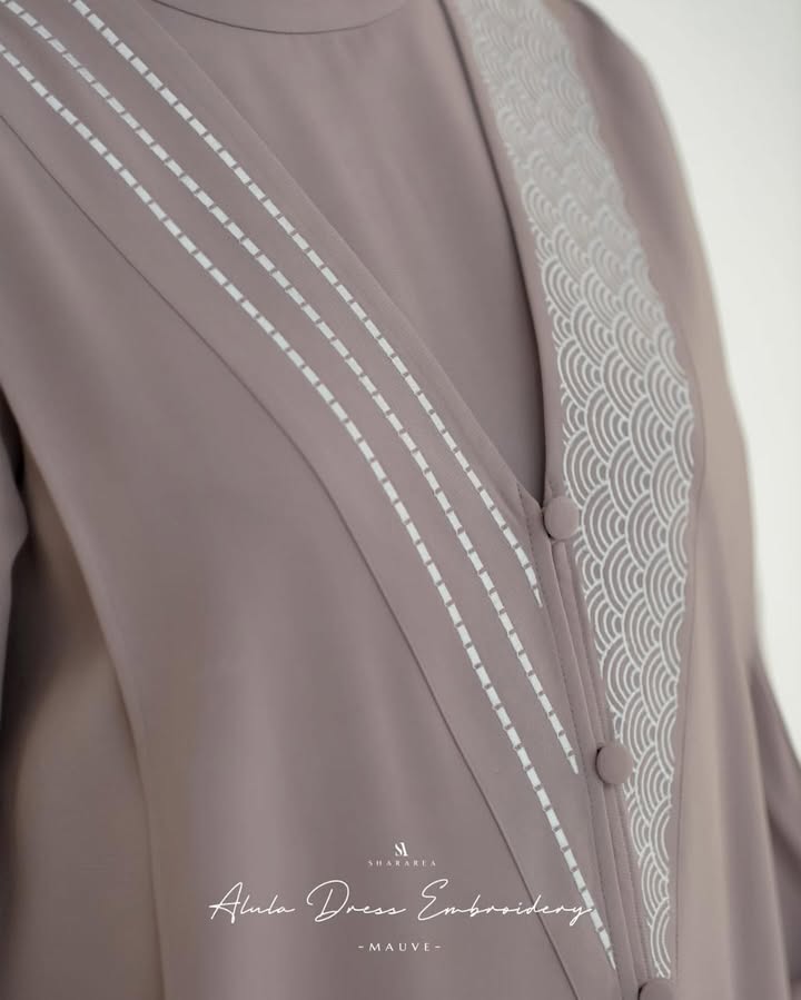 Alula Dress Embroidery - Image 9