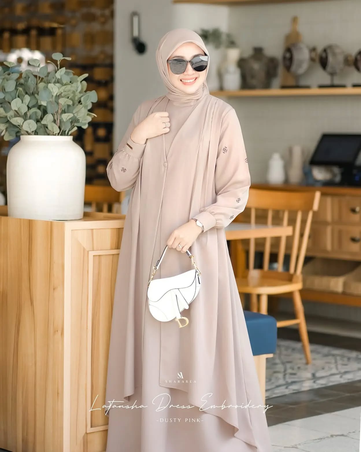 Latansha Dress Embroidery - Image 4