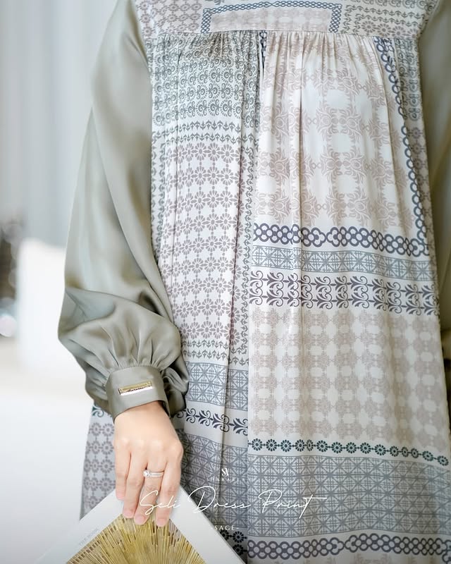 Seli Dress Print - Image 15