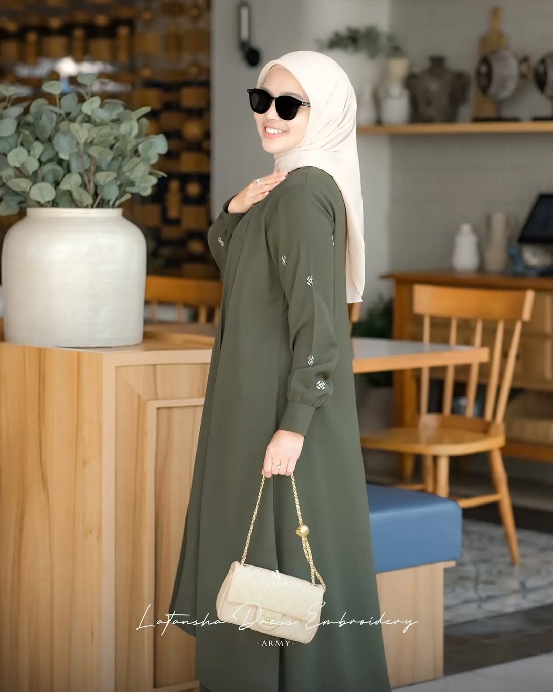 Latansha Dress Embroidery - Image 15