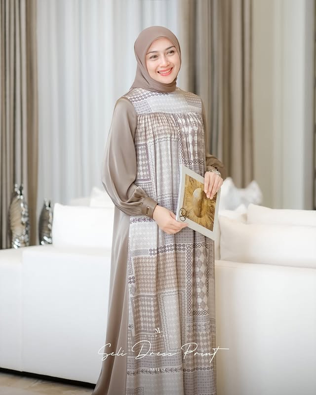 Seli Dress Print - Image 6