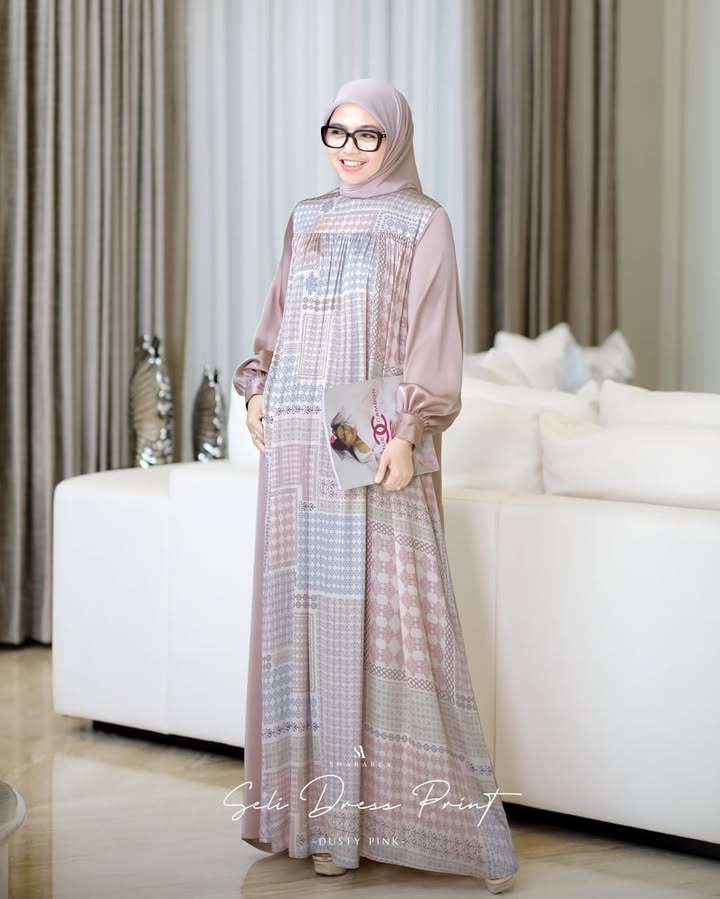 Seli Dress Print - Image 9