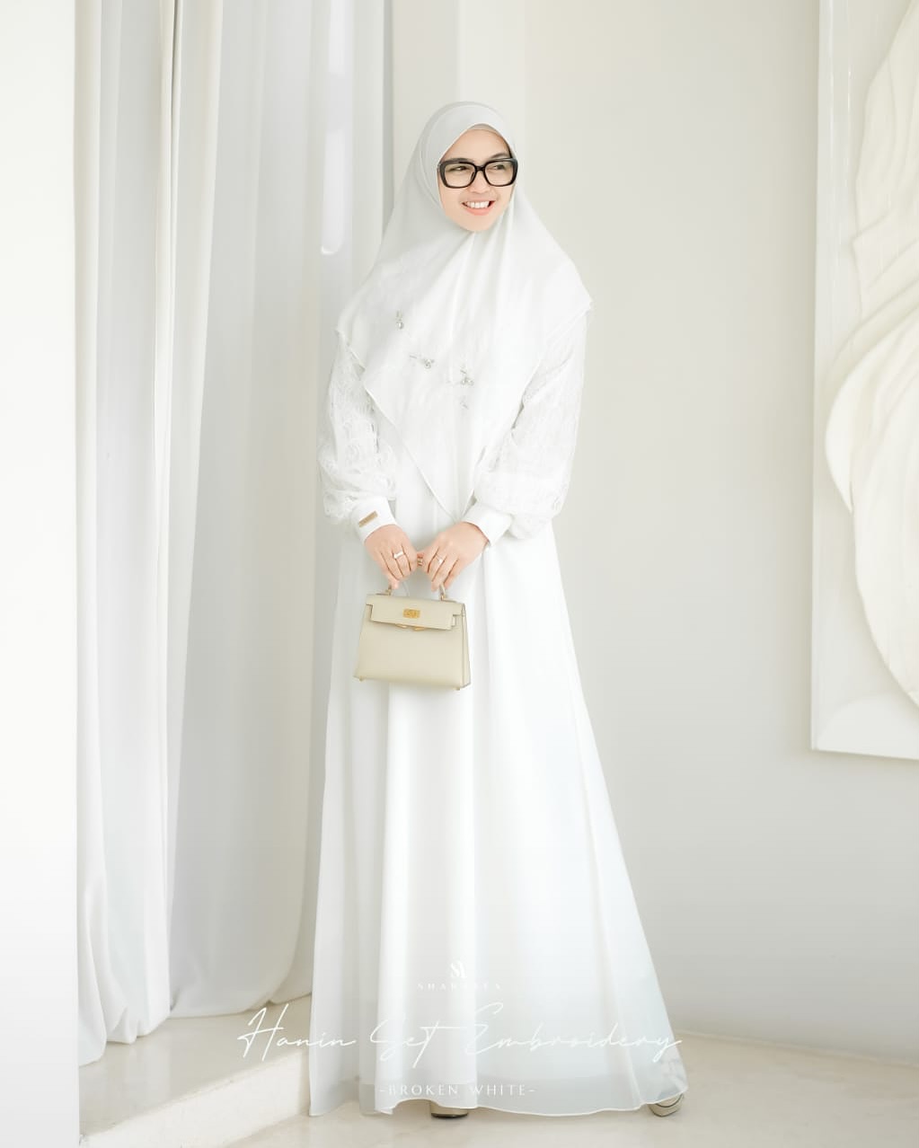 Hanin Set Embroidery