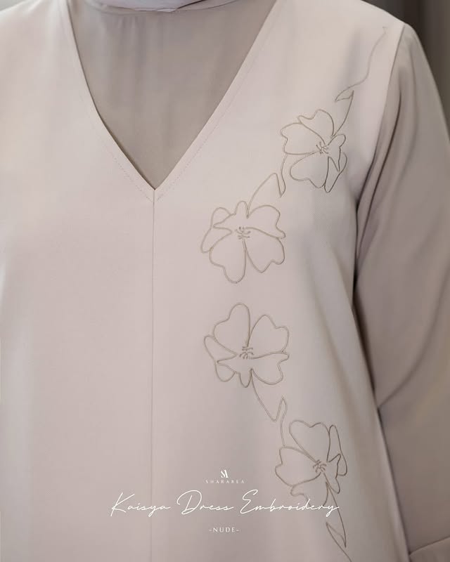 Kaisya Dress Embroidery - Image 18