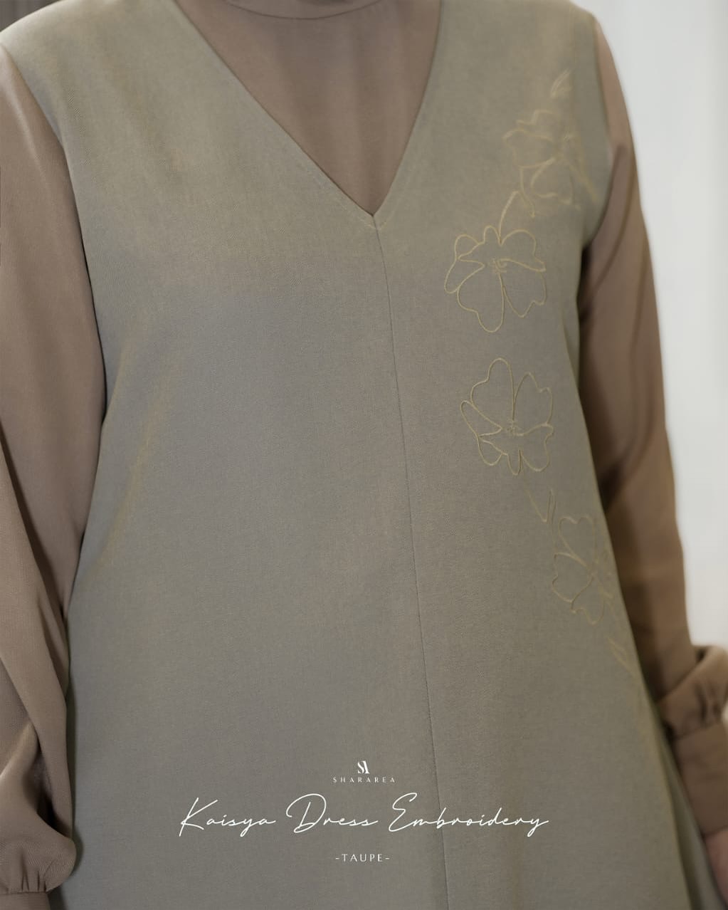 Kaisya Dress Embroidery - Image 4