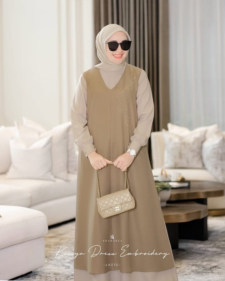 Kaisya Dress Embroidery - Image 11