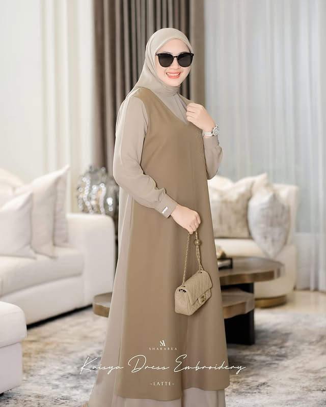 Kaisya Dress Embroidery - Image 12