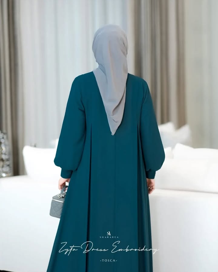 Zyta Dress Embroidery - Image 16