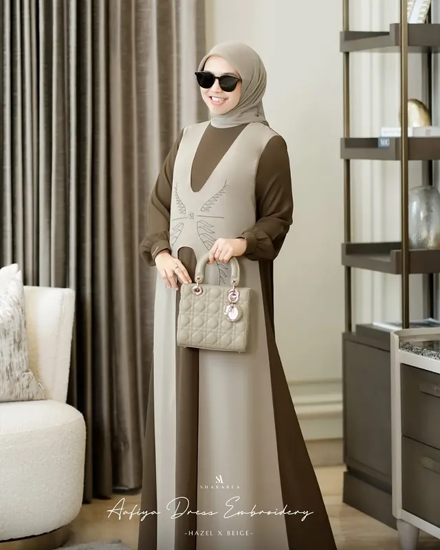 Aafiya Dress Embroidery - Image 8