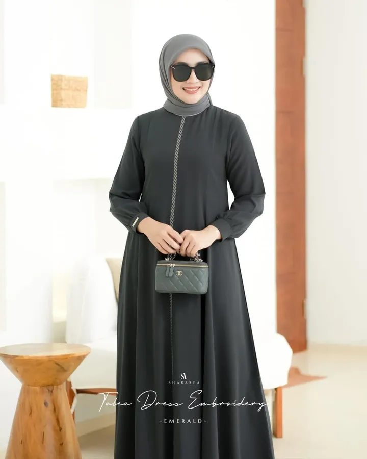 Talea Dress Embroidery - Image 17