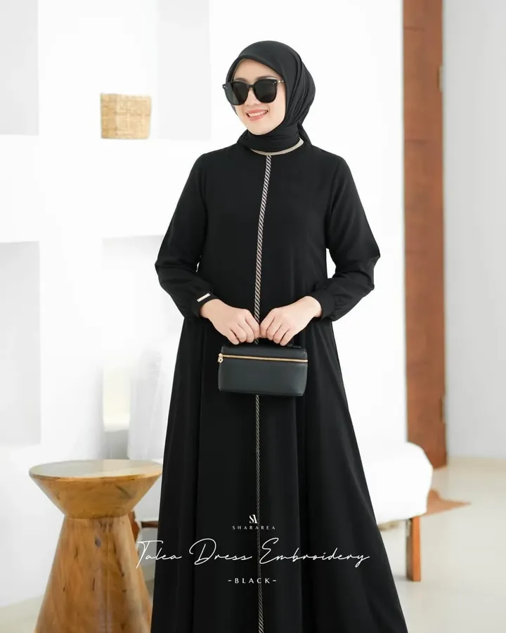 Talea Dress Embroidery - Image 4