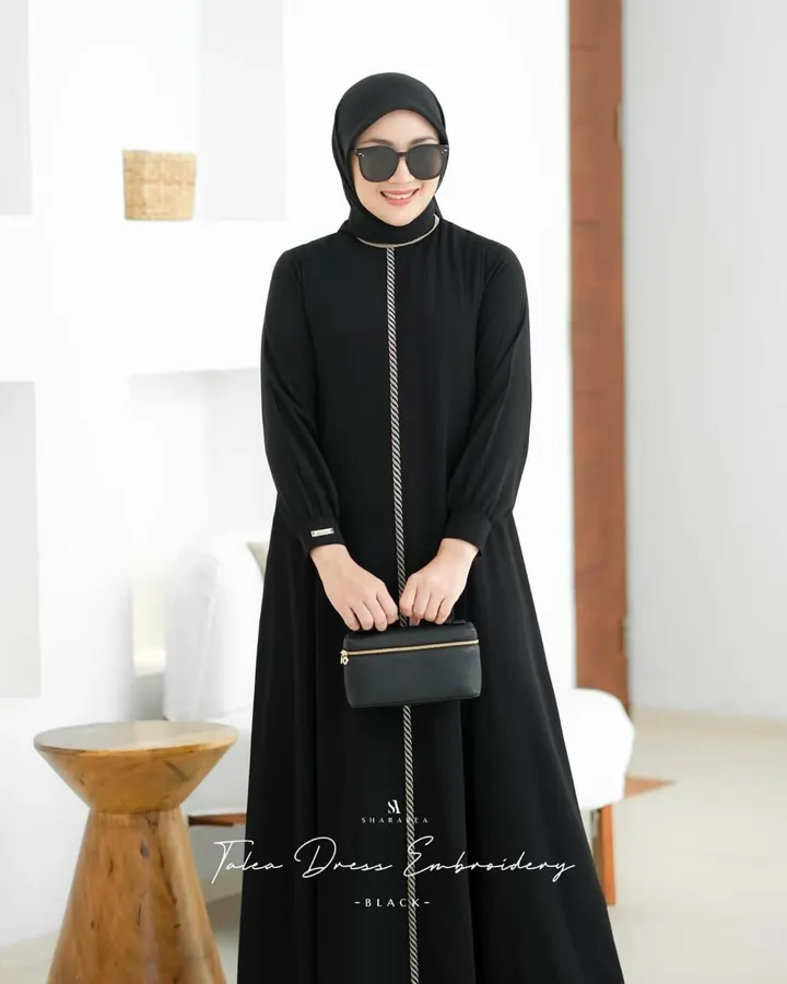 Talea Dress Embroidery - Image 5