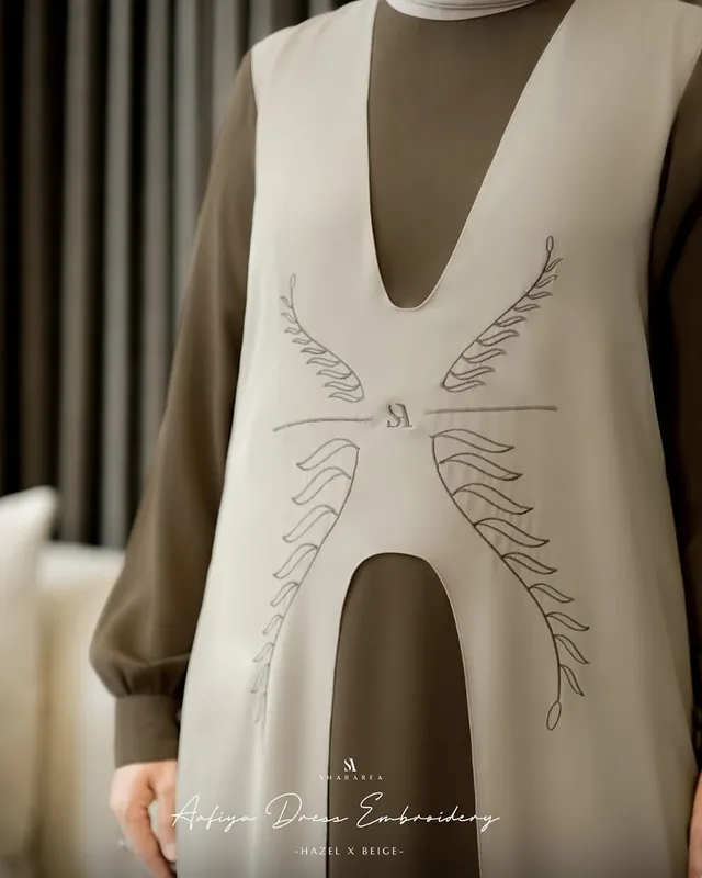 Aafiya Dress Embroidery - Image 10