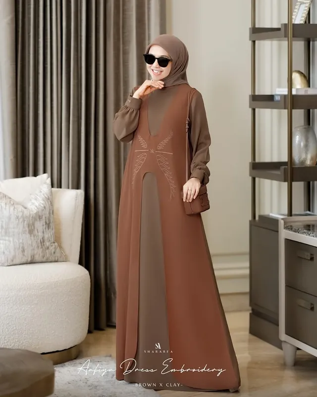 Aafiya Dress Embroidery - Image 4