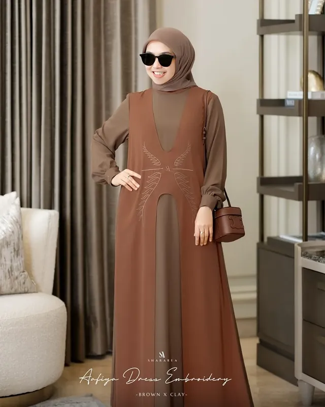 Aafiya Dress Embroidery - Image 6