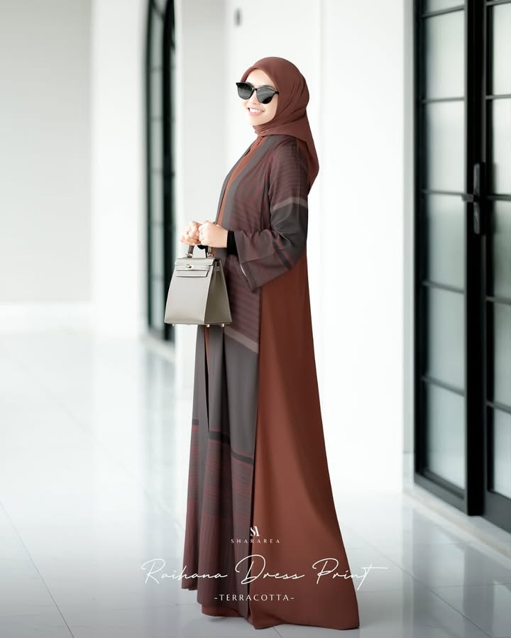 Raihana Dress Print - Image 3