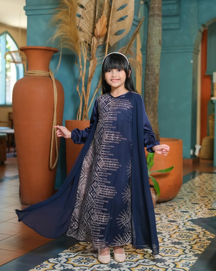 Mika Set Family - Navy - Image 6