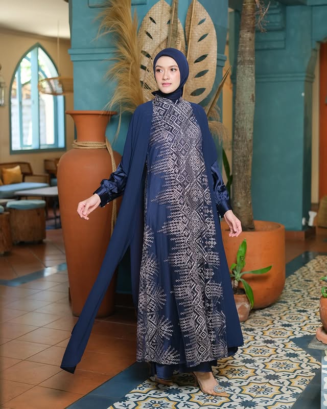 Mika Set Family - Navy - Image 3