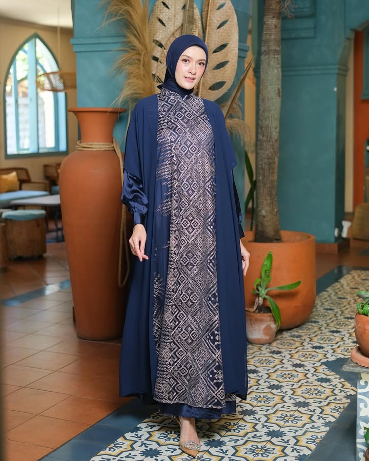 Mika Set Family - Navy - Image 2