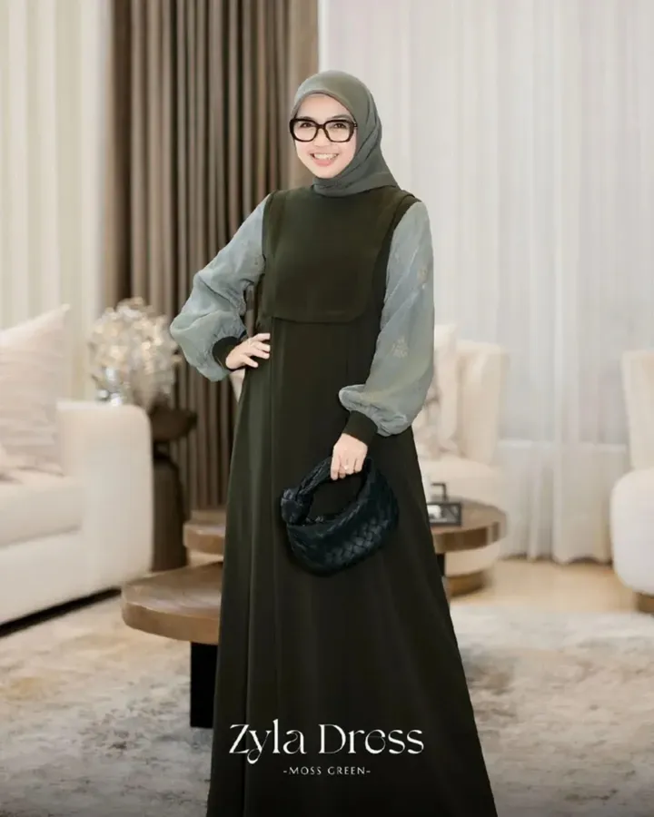 Zyla Dress