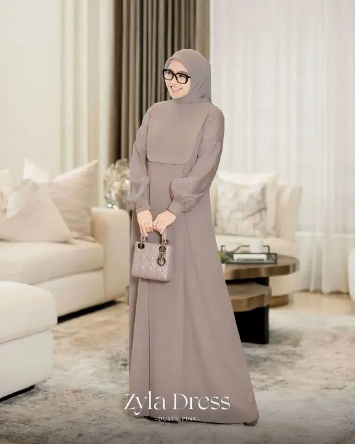 Zyla Dress - Image 3