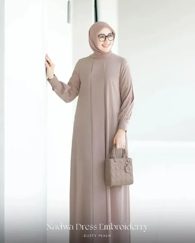 Nadwa Dress Embroiderry - Image 4