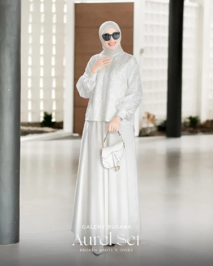 Aurel Set - Image 5