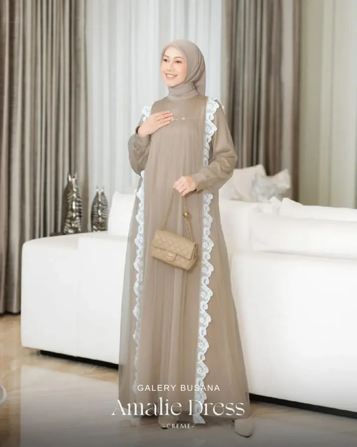 Amalie Dress
