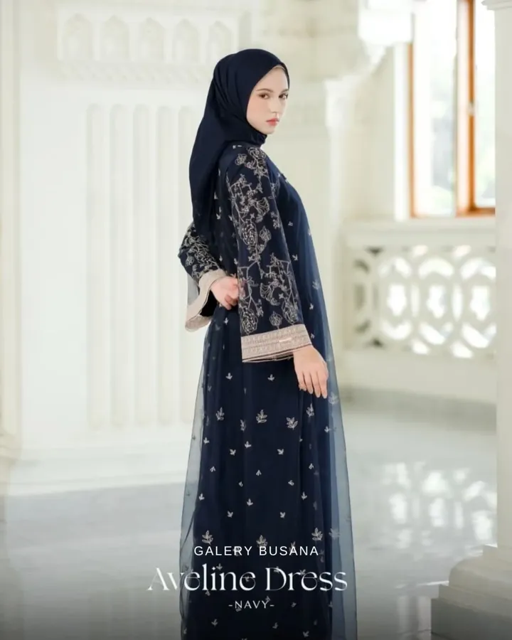 Aveline Dress - Image 2